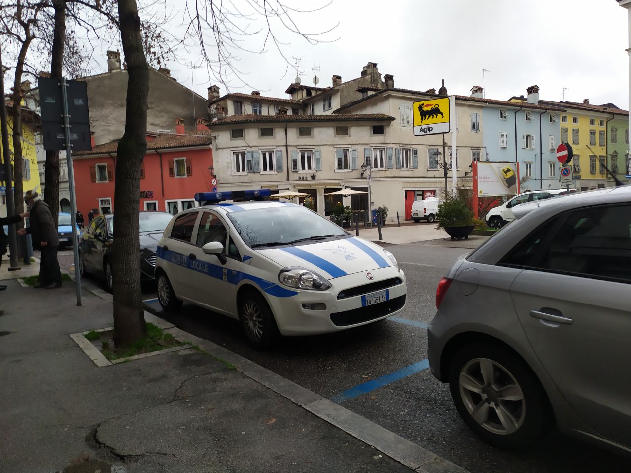 Romans perde un agente di polizia locale ma studia un ufficio unico con Gradisca d'Isonzo